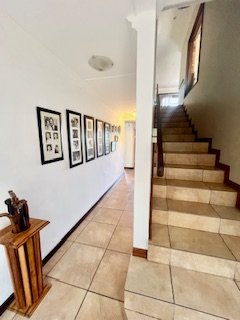 4 Bedroom Property for Sale in Outeniqua Strand Western Cape